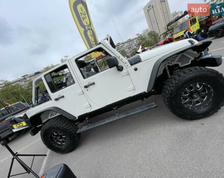 Белый Джип Вранглер, объемом двигателя 3.6 л и пробегом 132 тыс. км за 26500 $, фото 15 на Automoto.ua