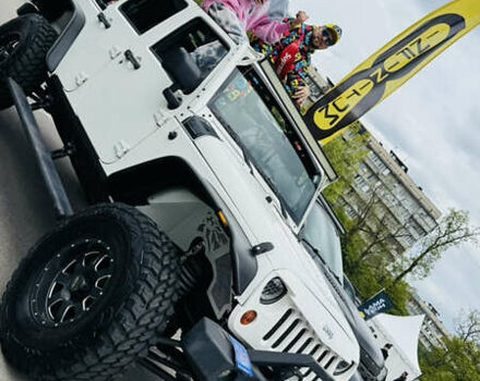 Белый Джип Вранглер, объемом двигателя 3.6 л и пробегом 132 тыс. км за 26500 $, фото 77 на Automoto.ua