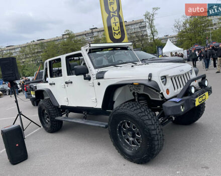 Белый Джип Вранглер, объемом двигателя 3.6 л и пробегом 132 тыс. км за 26500 $, фото 8 на Automoto.ua