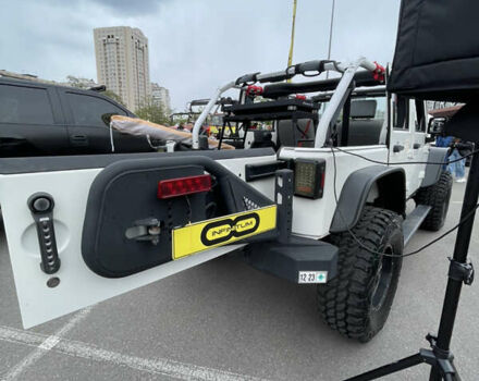 Белый Джип Вранглер, объемом двигателя 3.6 л и пробегом 132 тыс. км за 26500 $, фото 13 на Automoto.ua