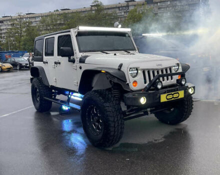 Белый Джип Вранглер, объемом двигателя 3.6 л и пробегом 132 тыс. км за 26500 $, фото 1 на Automoto.ua