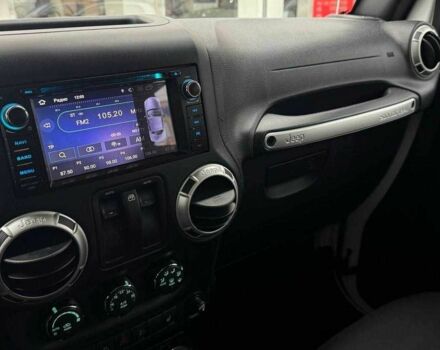 Белый Джип Вранглер, объемом двигателя 3.6 л и пробегом 44 тыс. км за 25916 $, фото 15 на Automoto.ua