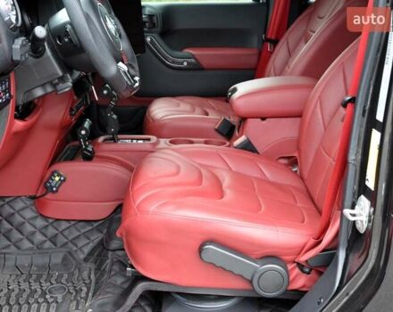 Белый Джип Вранглер, объемом двигателя 3.6 л и пробегом 67 тыс. км за 84500 $, фото 34 на Automoto.ua