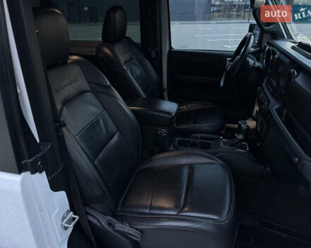 Белый Джип Вранглер, объемом двигателя 3.6 л и пробегом 82 тыс. км за 26000 $, фото 30 на Automoto.ua