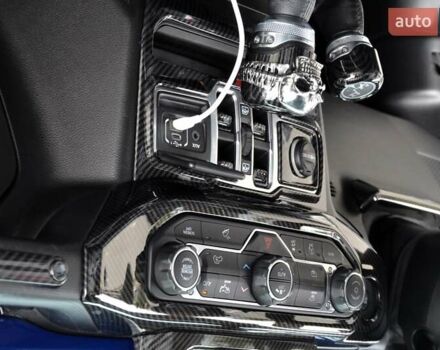 Білий Джип Wrangler, об'ємом двигуна 3.6 л та пробігом 48 тис. км за 41999 $, фото 36 на Automoto.ua
