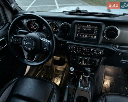 Белый Джип Вранглер, объемом двигателя 3.6 л и пробегом 82 тыс. км за 26000 $, фото 25 на Automoto.ua