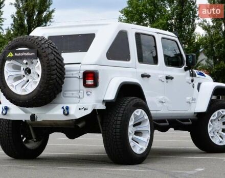 Білий Джип Wrangler, об'ємом двигуна 3.6 л та пробігом 48 тис. км за 41999 $, фото 11 на Automoto.ua