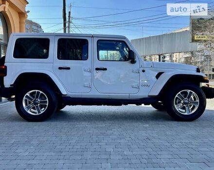 Білий Джип Wrangler, об'ємом двигуна 2 л та пробігом 19 тис. км за 48700 $, фото 5 на Automoto.ua