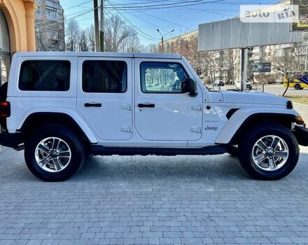 Білий Джип Wrangler, об'ємом двигуна 2 л та пробігом 19 тис. км за 48700 $, фото 4 на Automoto.ua