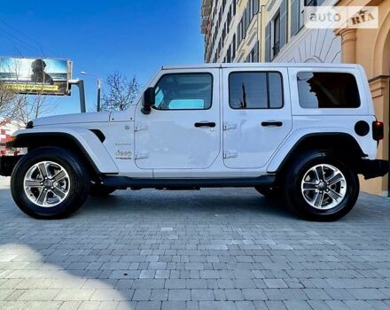 Білий Джип Wrangler, об'ємом двигуна 2 л та пробігом 19 тис. км за 48700 $, фото 2 на Automoto.ua