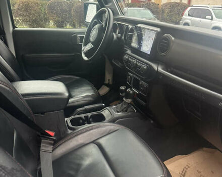 Белый Джип Вранглер, объемом двигателя 3.6 л и пробегом 30 тыс. км за 30777 $, фото 6 на Automoto.ua