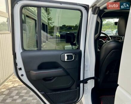 Джип Вранглер 2020 в Киеве на Automoto.ua Белый Джип Вранглер, объемом двигателя 3 л и пробегом 38 тыс. км за 59900 $, фото 42 на Automoto.ua