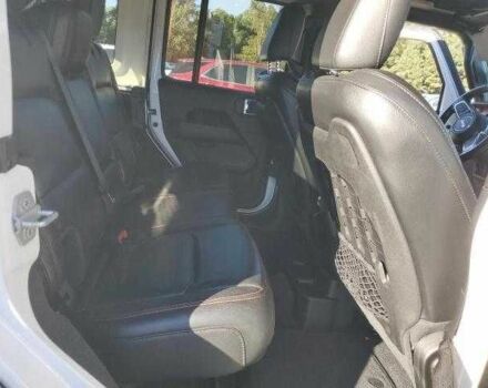 Белый Джип Вранглер, объемом двигателя 0 л и пробегом 73 тыс. км за 27000 $, фото 10 на Automoto.ua