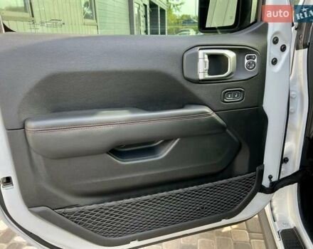 Джип Вранглер 2020 в Киеве на Automoto.ua Белый Джип Вранглер, объемом двигателя 3 л и пробегом 38 тыс. км за 59900 $, фото 30 на Automoto.ua