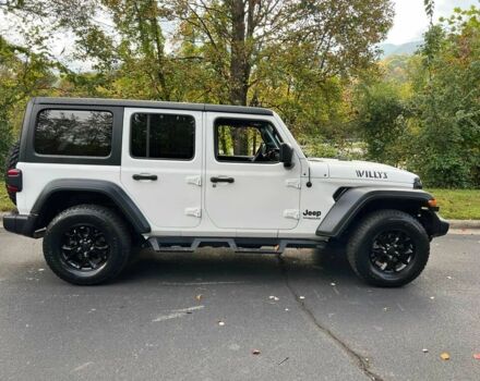 Білий Джип Wrangler, об'ємом двигуна 3.6 л та пробігом 50 тис. км за 9000 $, фото 5 на Automoto.ua