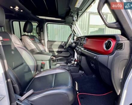 Джип Вранглер 2020 в Киеве на Automoto.ua Белый Джип Вранглер, объемом двигателя 3 л и пробегом 38 тыс. км за 59900 $, фото 70 на Automoto.ua