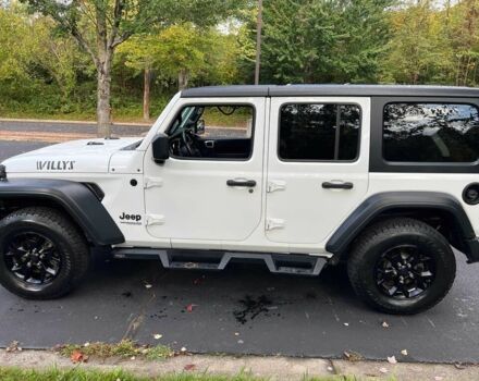 Білий Джип Wrangler, об'ємом двигуна 3.6 л та пробігом 50 тис. км за 9000 $, фото 3 на Automoto.ua