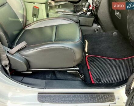 Джип Вранглер 2020 в Киеве на Automoto.ua Белый Джип Вранглер, объемом двигателя 3 л и пробегом 38 тыс. км за 59900 $, фото 66 на Automoto.ua