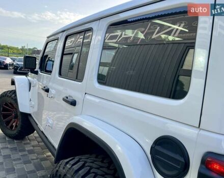 Джип Вранглер 2020 в Киеве на Automoto.ua Белый Джип Вранглер, объемом двигателя 3 л и пробегом 38 тыс. км за 59900 $, фото 9 на Automoto.ua
