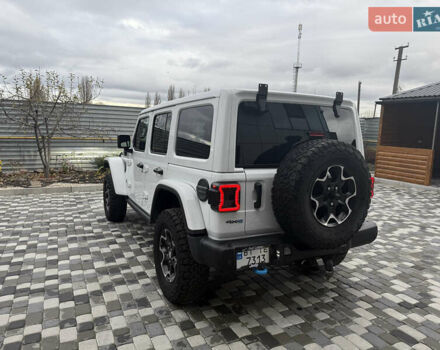 Белый Джип Вранглер, объемом двигателя 2 л и пробегом 69 тыс. км за 47000 $, фото 5 на Automoto.ua