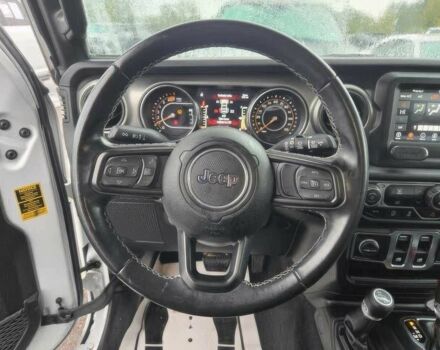 Белый Джип Вранглер, объемом двигателя 2 л и пробегом 22 тыс. км за 13300 $, фото 10 на Automoto.ua