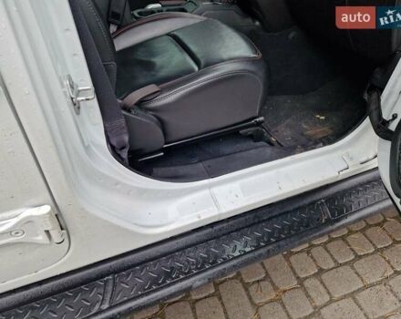 Белый Джип Вранглер, объемом двигателя 3.6 л и пробегом 65 тыс. км за 49950 $, фото 49 на Automoto.ua