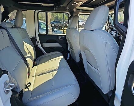 Білий Джип Wrangler, об'ємом двигуна 2 л та пробігом 26 тис. км за 18000 $, фото 7 на Automoto.ua