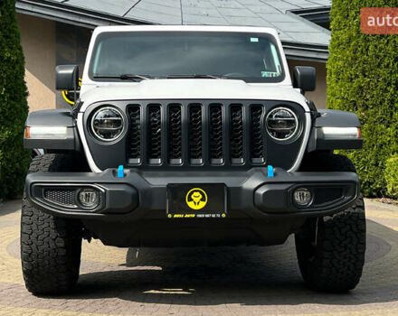 Белый Джип Вранглер, объемом двигателя 2 л и пробегом 32 тыс. км за 47700 $, фото 1 на Automoto.ua