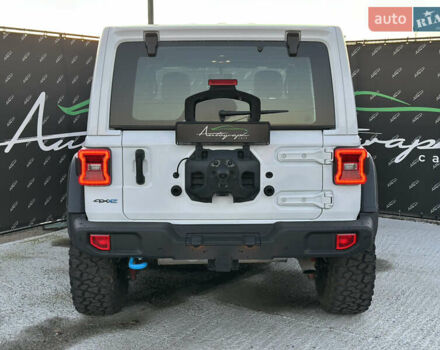 Белый Джип Вранглер, объемом двигателя 2 л и пробегом 75 тыс. км за 43500 $, фото 3 на Automoto.ua