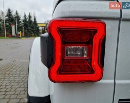 Белый Джип Вранглер, объемом двигателя 3.6 л и пробегом 65 тыс. км за 49950 $, фото 32 на Automoto.ua