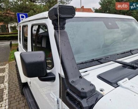 Белый Джип Вранглер, объемом двигателя 3.6 л и пробегом 65 тыс. км за 49950 $, фото 26 на Automoto.ua