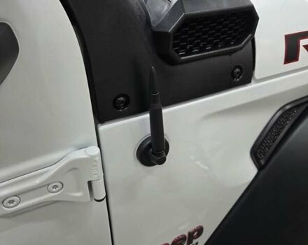 Білий Джип Wrangler, об'ємом двигуна 2 л та пробігом 24 тис. км за 58500 $, фото 19 на Automoto.ua