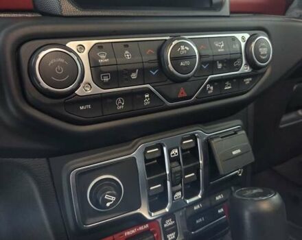 Білий Джип Wrangler, об'ємом двигуна 2 л та пробігом 24 тис. км за 58500 $, фото 8 на Automoto.ua