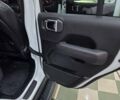 Білий Джип Wrangler, об'ємом двигуна 2 л та пробігом 24 тис. км за 58500 $, фото 17 на Automoto.ua