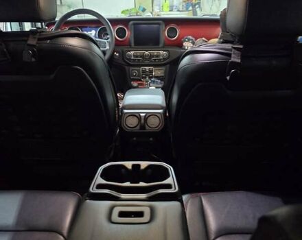 Білий Джип Wrangler, об'ємом двигуна 2 л та пробігом 24 тис. км за 58500 $, фото 10 на Automoto.ua