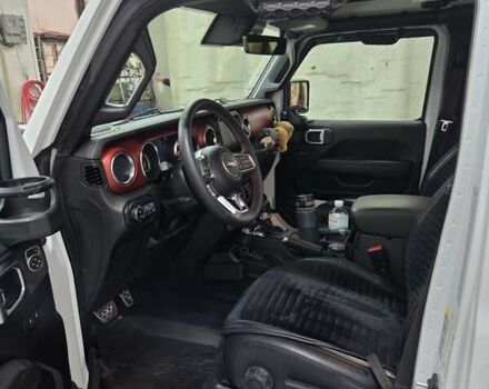 Білий Джип Wrangler, об'ємом двигуна 2 л та пробігом 24 тис. км за 58500 $, фото 13 на Automoto.ua