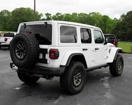 Джип Вранглер 2024 в Киеве на Automoto.ua Белый Джип Вранглер, объемом двигателя 6.4 л и пробегом 11 тыс. км за 18500 $, фото 7 на Automoto.ua