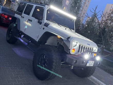 Белый Джип Вранглер, объемом двигателя 3.6 л и пробегом 132 тыс. км за 26500 $, фото 1 на Automoto.ua