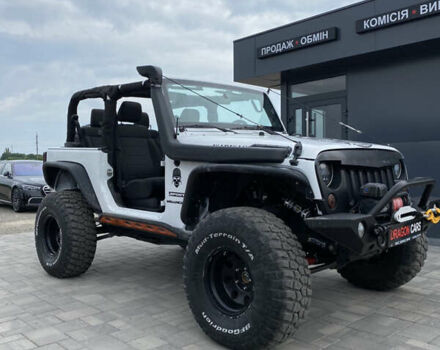 Білий Джип Wrangler, об'ємом двигуна 3.8 л та пробігом 147 тис. км за 22588 $, фото 1 на Automoto.ua