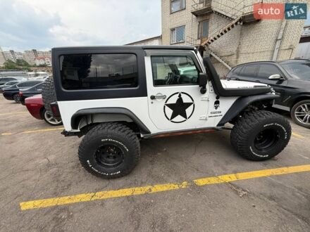 Білий Джип Wrangler, об'ємом двигуна 3.8 л та пробігом 155 тис. км за 17000 $, фото 1 на Automoto.ua