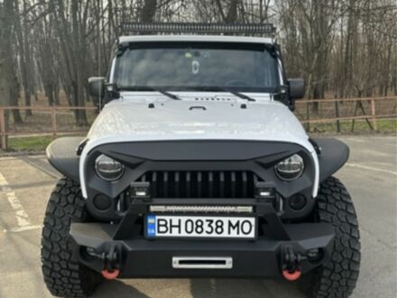 Білий Джип Wrangler, об'ємом двигуна 0.36 л та пробігом 77 тис. км за 36500 $, фото 1 на Automoto.ua