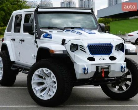 Білий Джип Wrangler, об'ємом двигуна 3.6 л та пробігом 48 тис. км за 41999 $, фото 1 на Automoto.ua