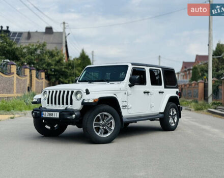 Білий Джип Wrangler, об'ємом двигуна 2 л та пробігом 71 тис. км за 33000 $, фото 1 на Automoto.ua