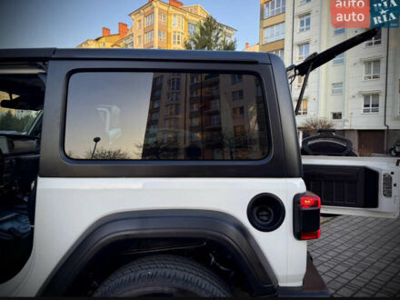 Джип Вранглер 2020 в Каменце-Подольском на Automoto.ua Белый Джип Вранглер, объемом двигателя 0 л и пробегом 27 тыс. км за 36500 $, фото 1 на Automoto.ua