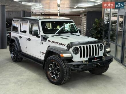 Білий Джип Wrangler, об'ємом двигуна 2 л та пробігом 25 тис. км за 57500 $, фото 1 на Automoto.ua