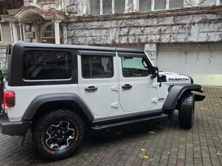 Білий Джип Wrangler, об'ємом двигуна 2 л та пробігом 24 тис. км за 58500 $, фото 1 на Automoto.ua