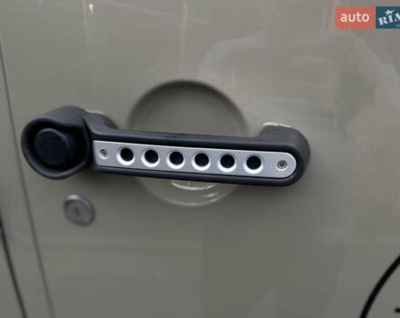 Бежевый Джип Вранглер, объемом двигателя 3.6 л и пробегом 4 тыс. км за 67500 $, фото 47 на Automoto.ua