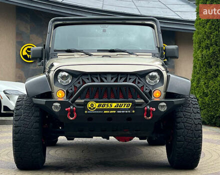 Бежевий Джип Wrangler, об'ємом двигуна 3.6 л та пробігом 105 тис. км за 19500 $, фото 1 на Automoto.ua