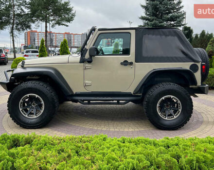 Бежевий Джип Wrangler, об'ємом двигуна 3.6 л та пробігом 105 тис. км за 19500 $, фото 3 на Automoto.ua