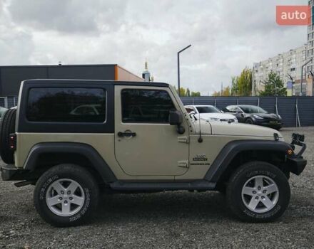 Бежевый Джип Вранглер, объемом двигателя 3.6 л и пробегом 65 тыс. км за 24700 $, фото 3 на Automoto.ua